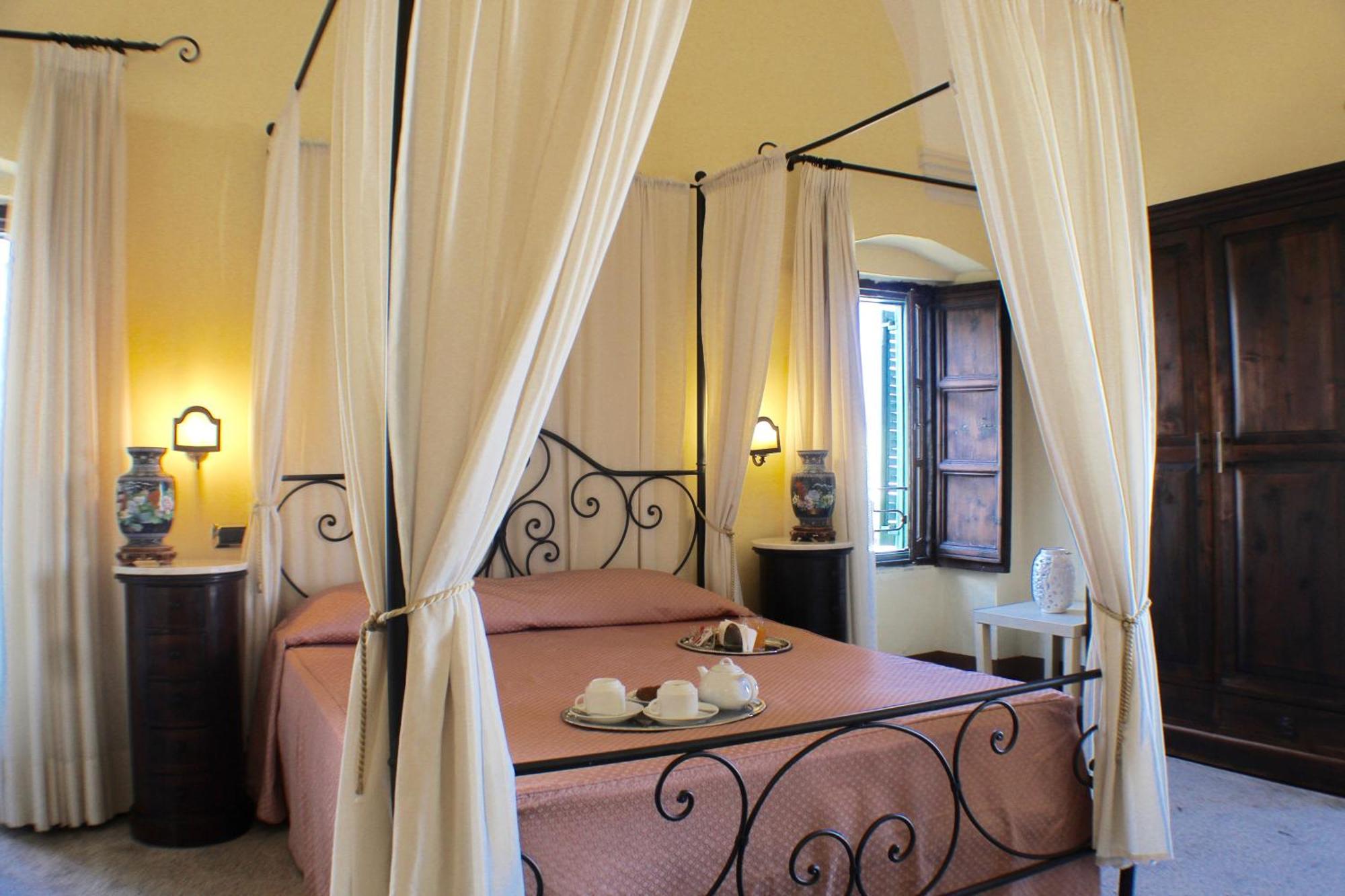 Bed & Breakfast Palazzo Senape De Pace