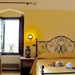 Palazzo Senape De Pace